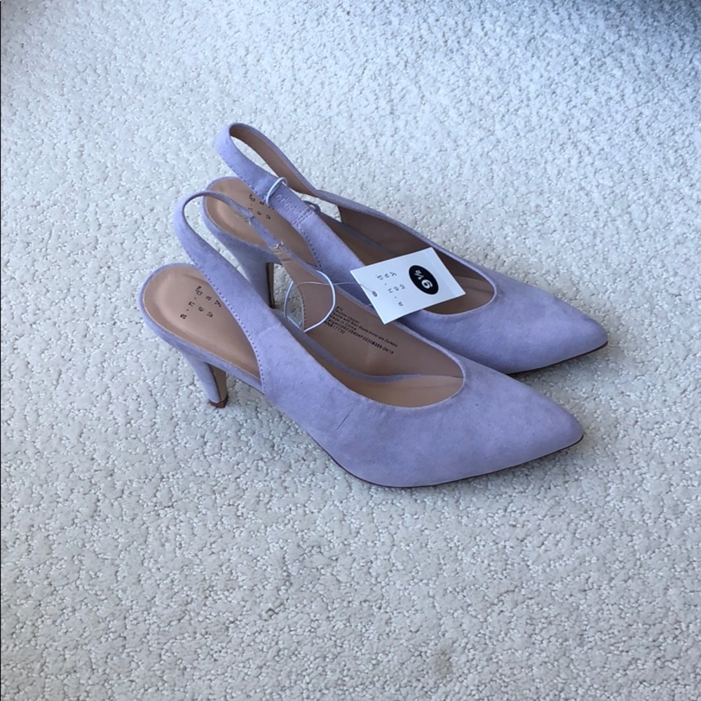 NWT lilac slingback low heels